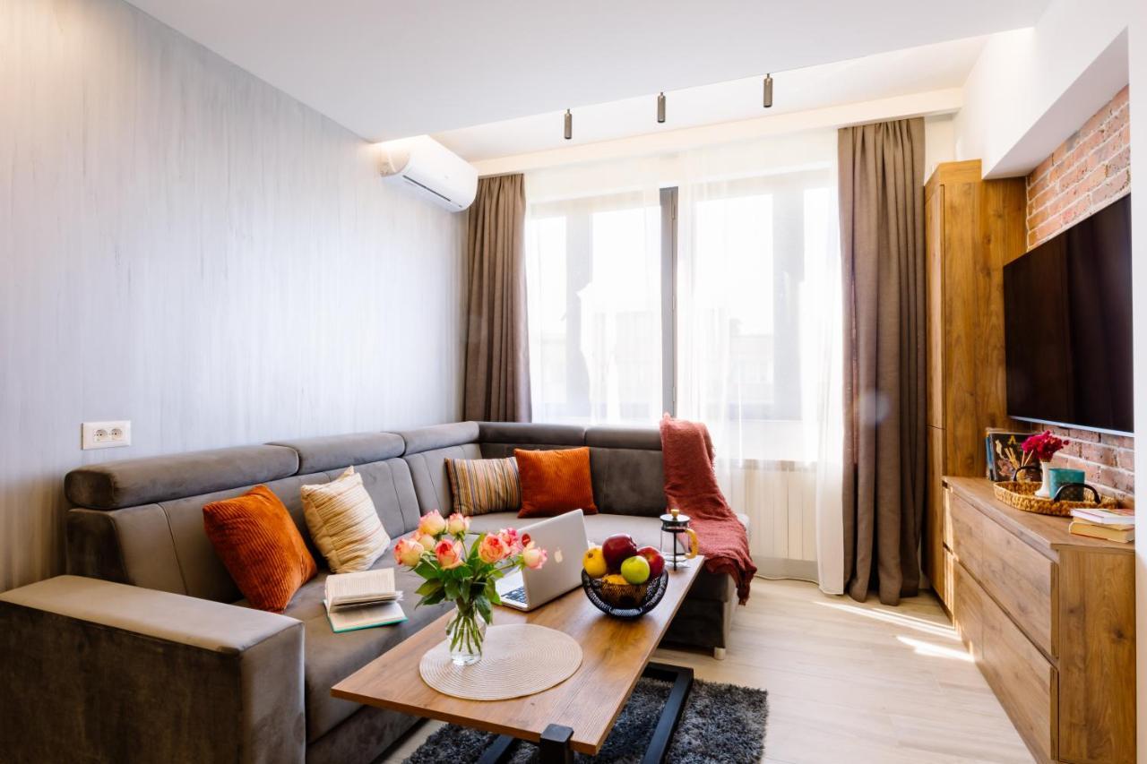 Apartment Hotelise I Moulinrouge Yerevan